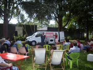 Le festival Théâtratati dans la rue ! @ cnetre Jacques tati | Angers | Pays de la Loire | France